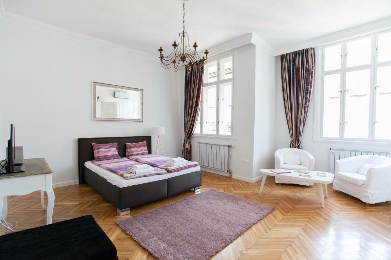 Chic & Charm Apartment Βουδαπέστη Εξωτερικό φωτογραφία